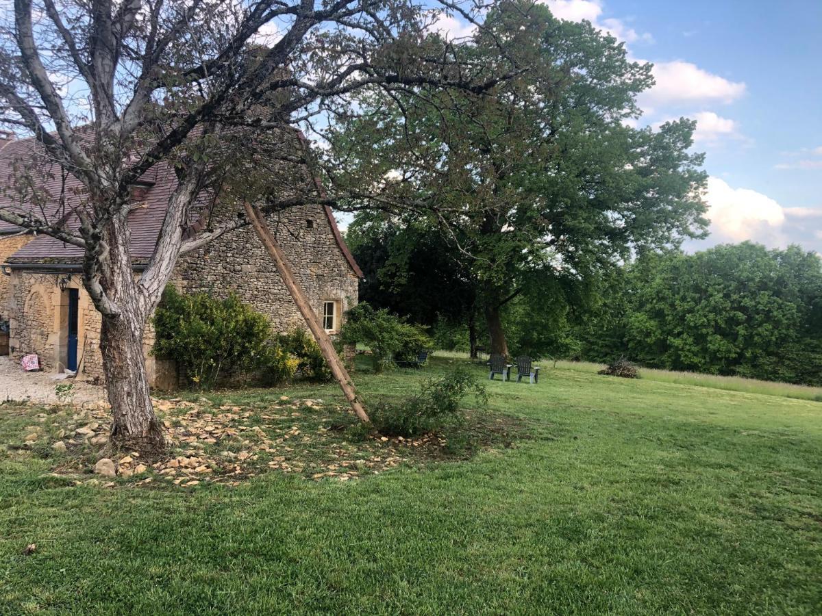 Chez Rénou et Prospérou maison typique du Sarladait Saint-Genies Esterno foto